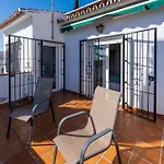 Descartes Villa