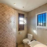 Descartes Villa *